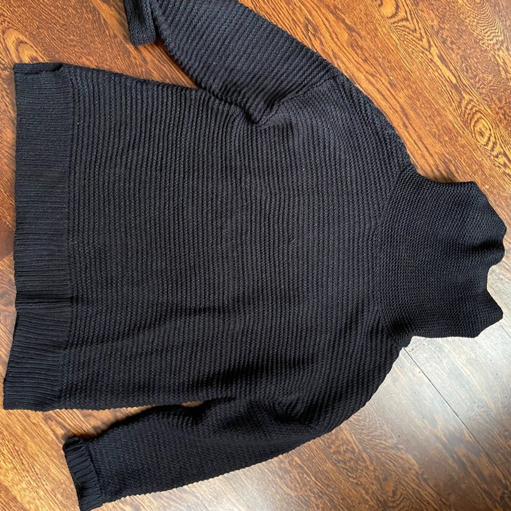 Black Chunky Horizontal Ribbed Sweater